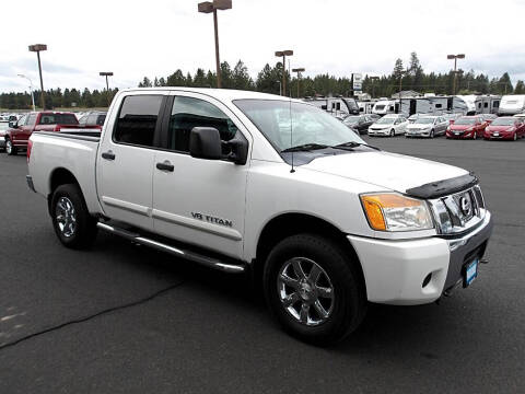 2011 Nissan Titan SV