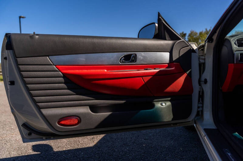 2002 Ford Thunderbird Deluxe