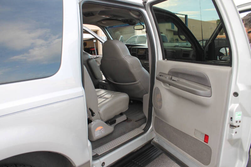 2001 Ford Excursion XLT