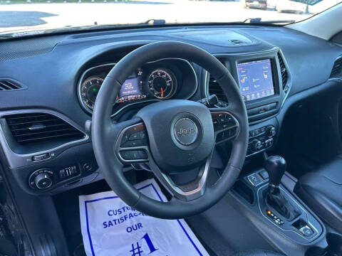 2022 Jeep Cherokee Latitude Lux