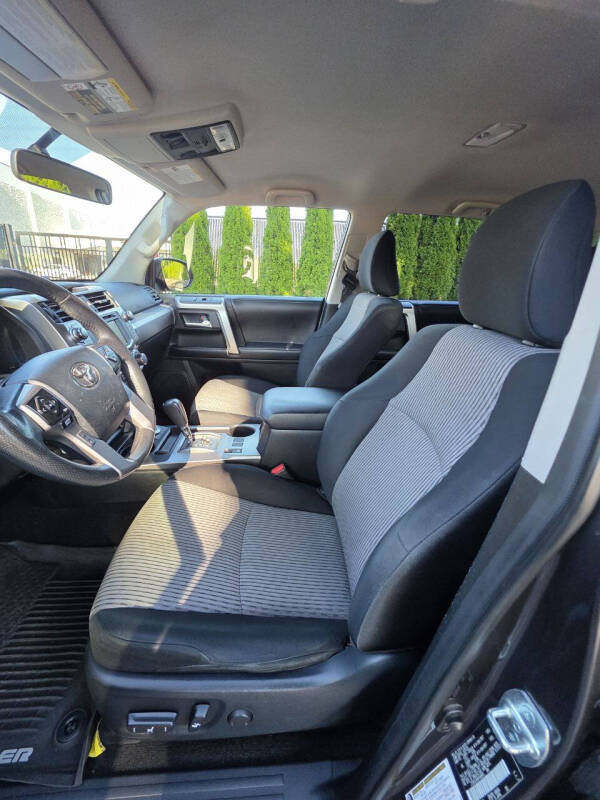 2017 Toyota 4Runner SR5 Premium