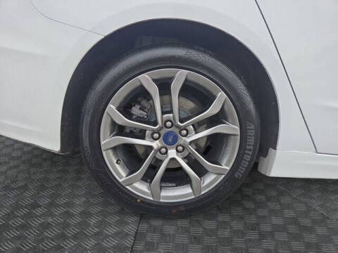 2020 Ford Fusion SEL