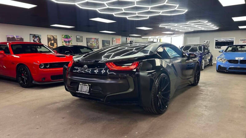 2016 BMW i8