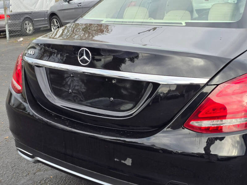 2017 Mercedes-Benz C-Class