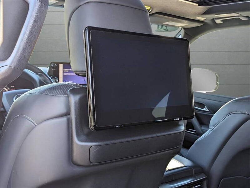 2022 Lexus LX 600 Luxury