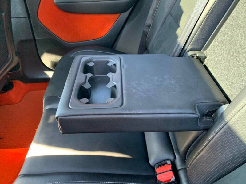 2019 Volvo XC40 T5 R-Design