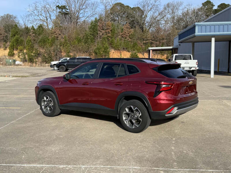 2024 Chevrolet Trax LT