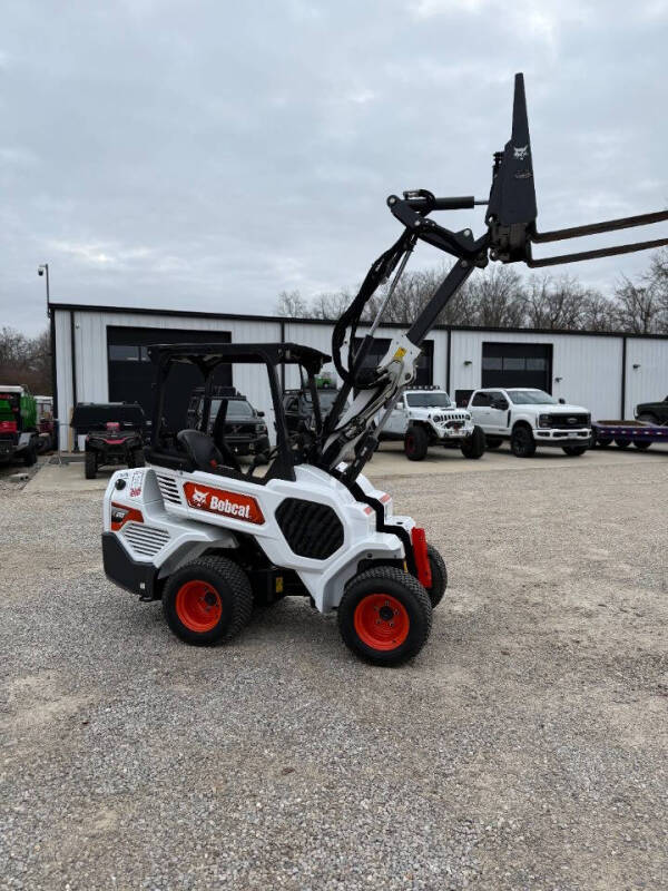 2025 Bobcat L28
