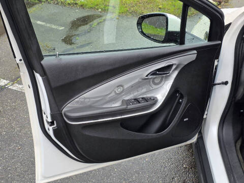 2011 Chevrolet Volt Premium