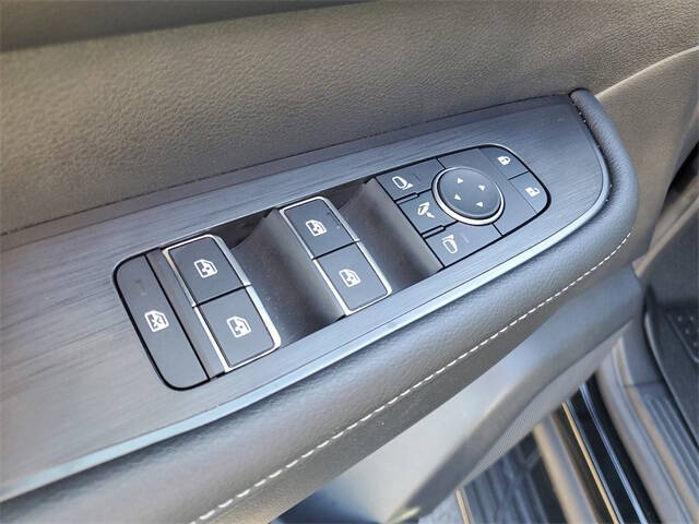 2025 Nissan Armada Platinum Reserve