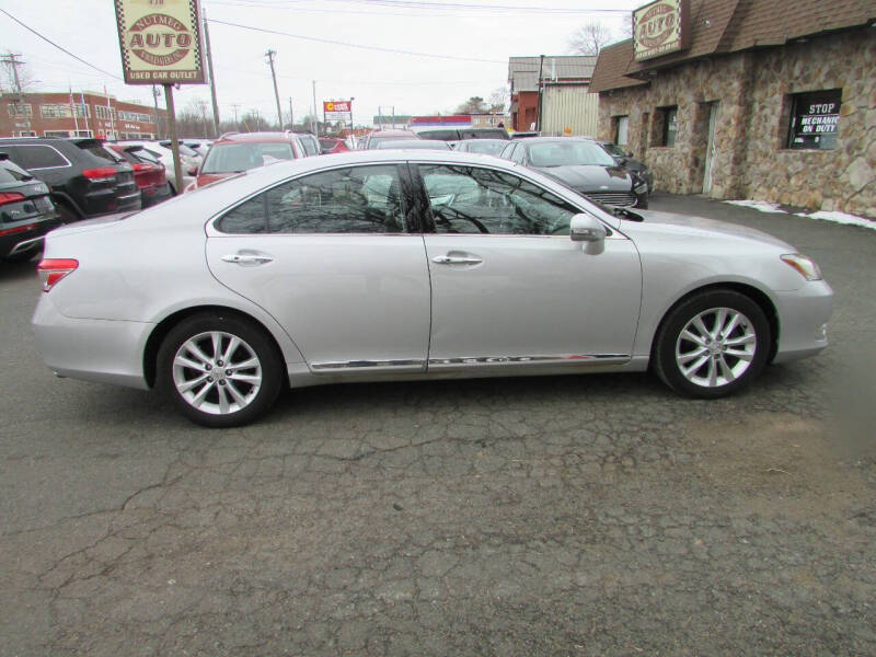 2010 Lexus ES 350 for sale at Nutmeg Auto Wholesalers Inc in East Hartford CT