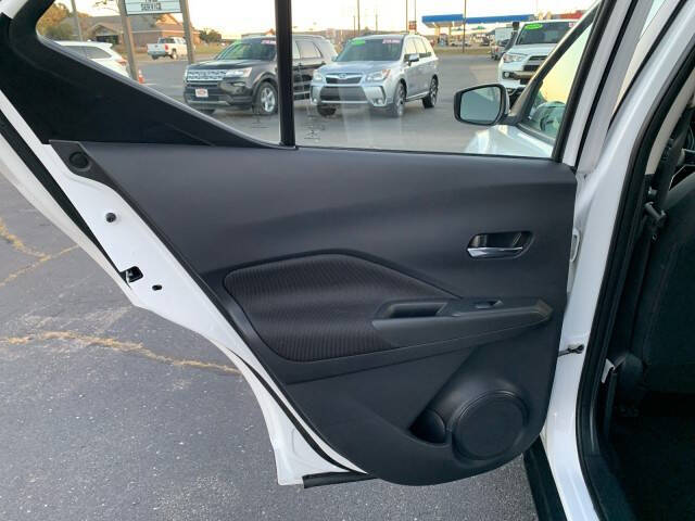 2021 Nissan Kicks SV