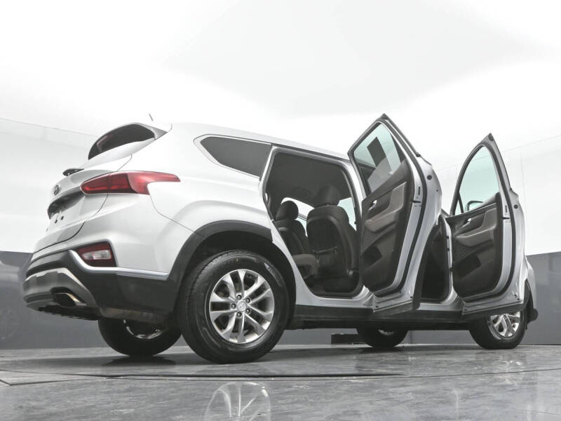 2020 Hyundai Santa Fe SE