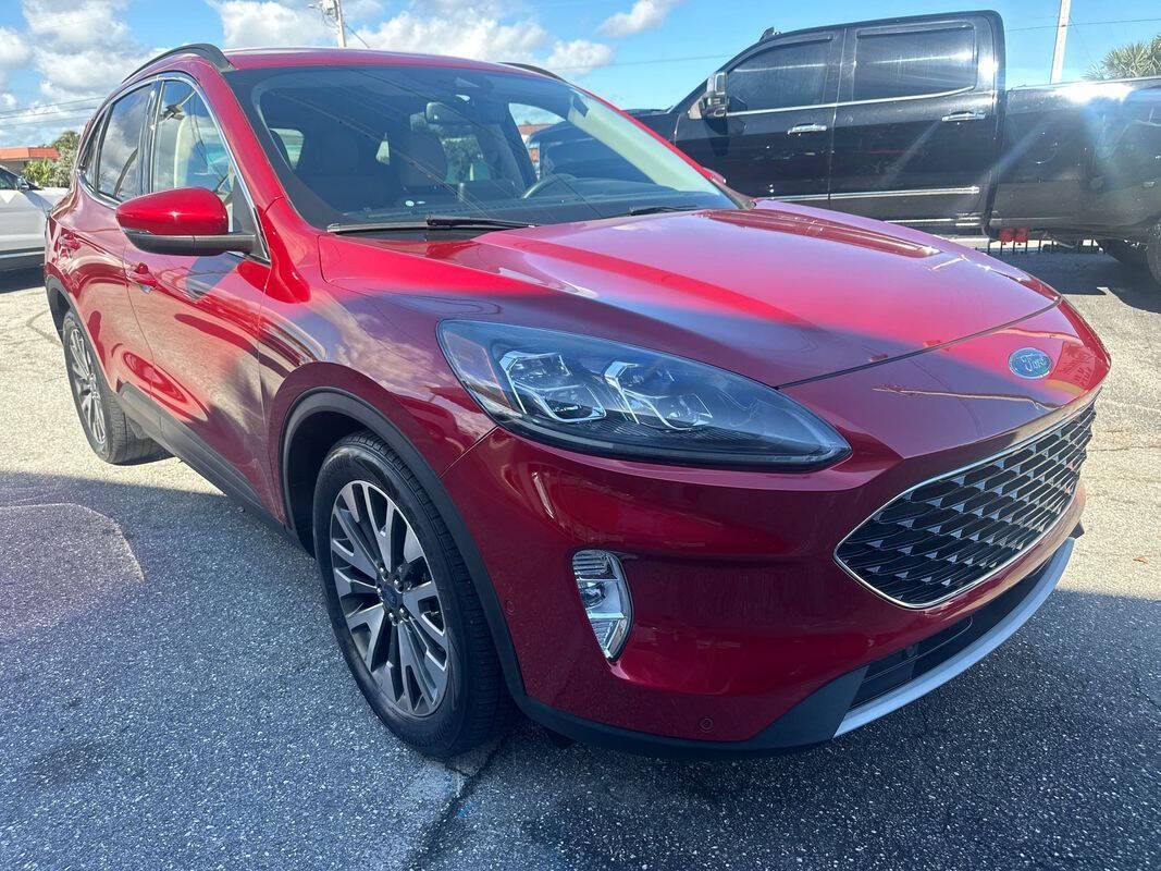 2020 Ford Escape Hybrid for sale at Tropical Auto Sales in North Palm Beach, FL