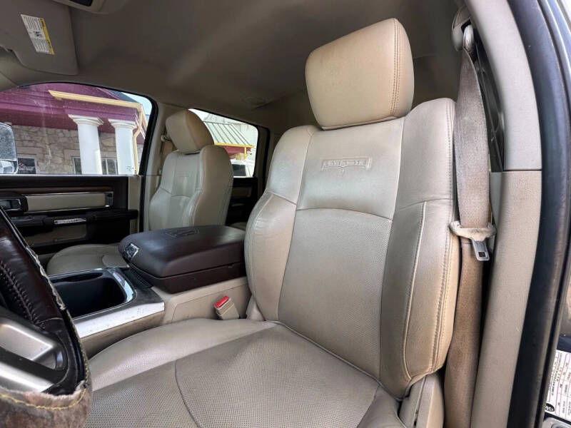 2016 RAM 2500 Laramie