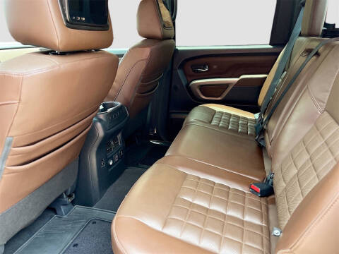 2021 Nissan Titan Platinum Reserve