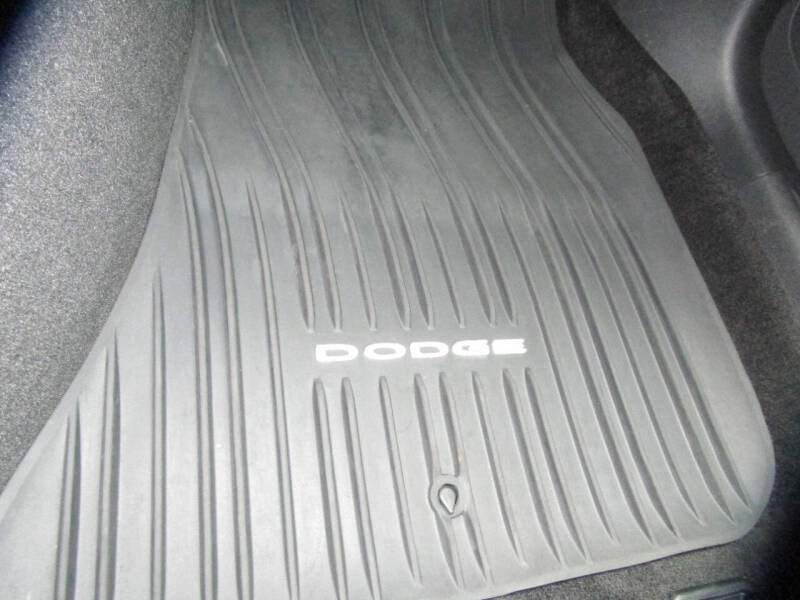 2013 Dodge Challenger SXT