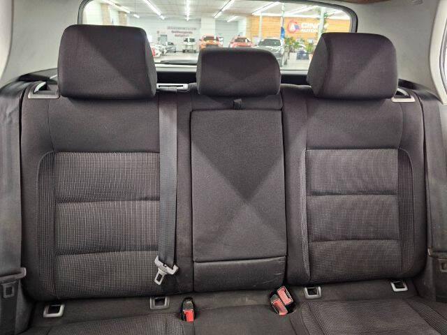 2011 Volkswagen Golf 2.5L