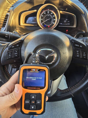 2016 Mazda MAZDA3 i Grand Touring