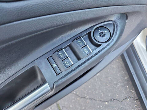 2018 Ford C-MAX Hybrid SE