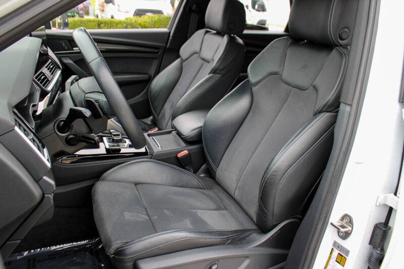 2021 Audi SQ5 3.0T quattro Premium Plus