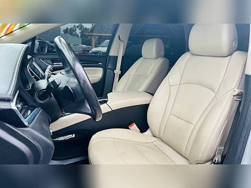 2019 Buick Enclave Essence