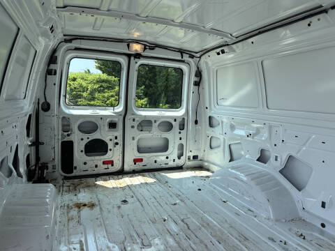 2014 Ford E-Series E-250