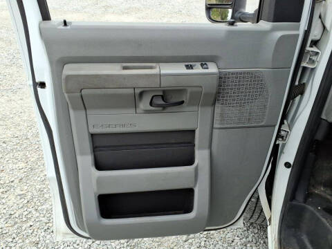2024 Ford E-Series