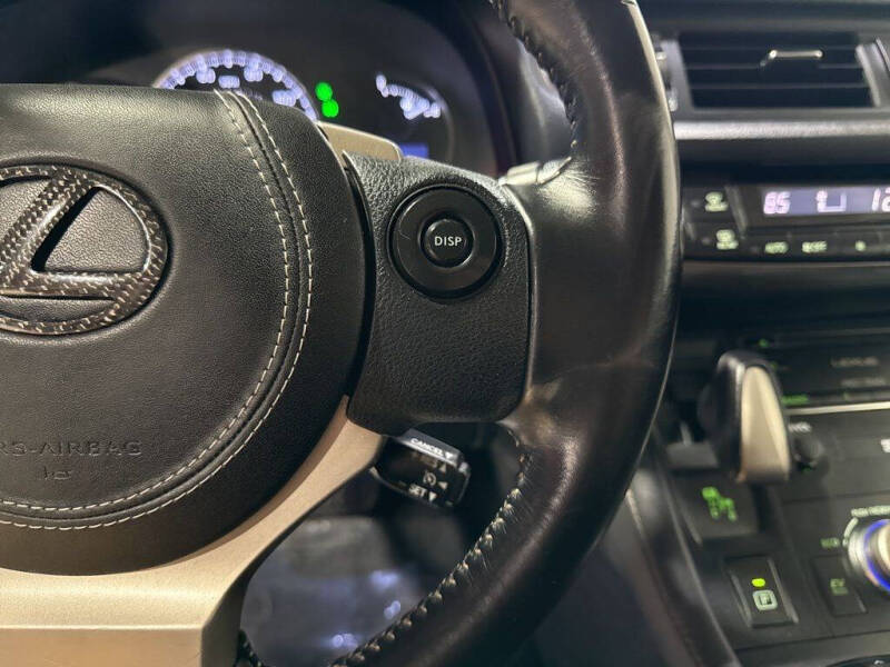 2017 Lexus CT 200h
