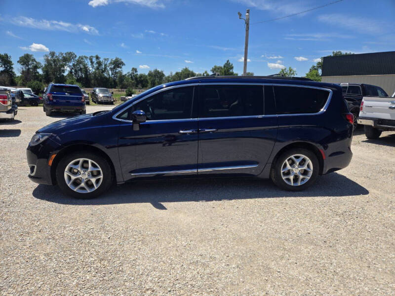 2017 Chrysler Pacifica Touring Plus