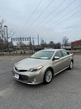 2014 Toyota Avalon Hybrid for sale at ANDONI AUTO SALES in Worcester MA