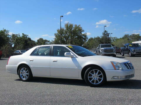 2010 Cadillac DTS Luxury Collection