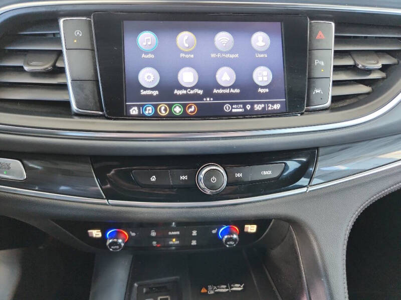 2023 Buick Enclave Essence