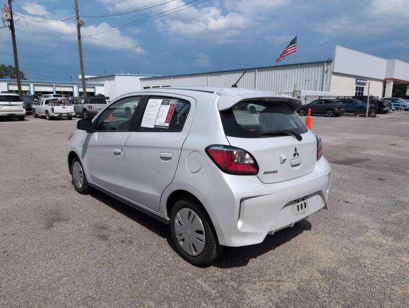 2024 Mitsubishi Mirage ES