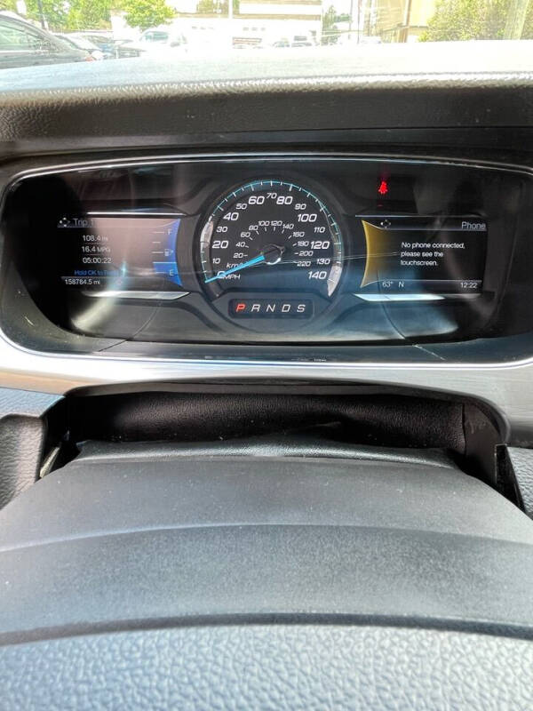 2016 Ford Taurus SEL