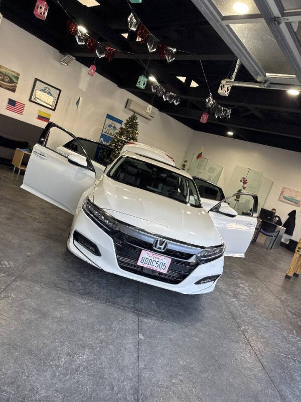 2018 Honda Accord Touring