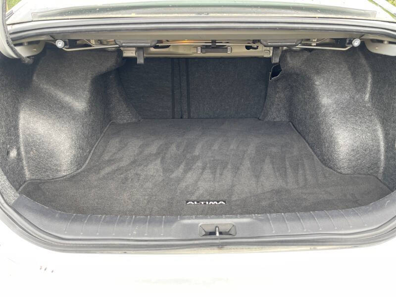 2023 Nissan Altima 2.5 SV