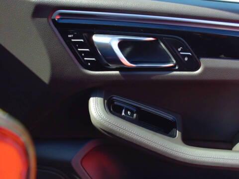 2017 Porsche Macan S