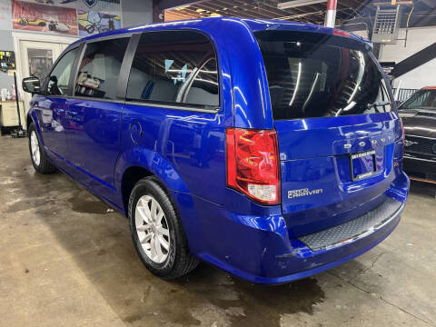 2020 Dodge Grand Caravan SE