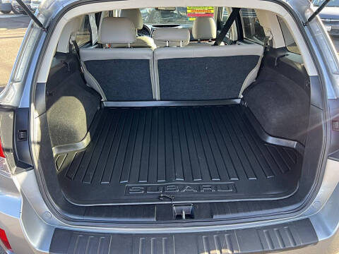 2011 Subaru Outback 2.5i Limited