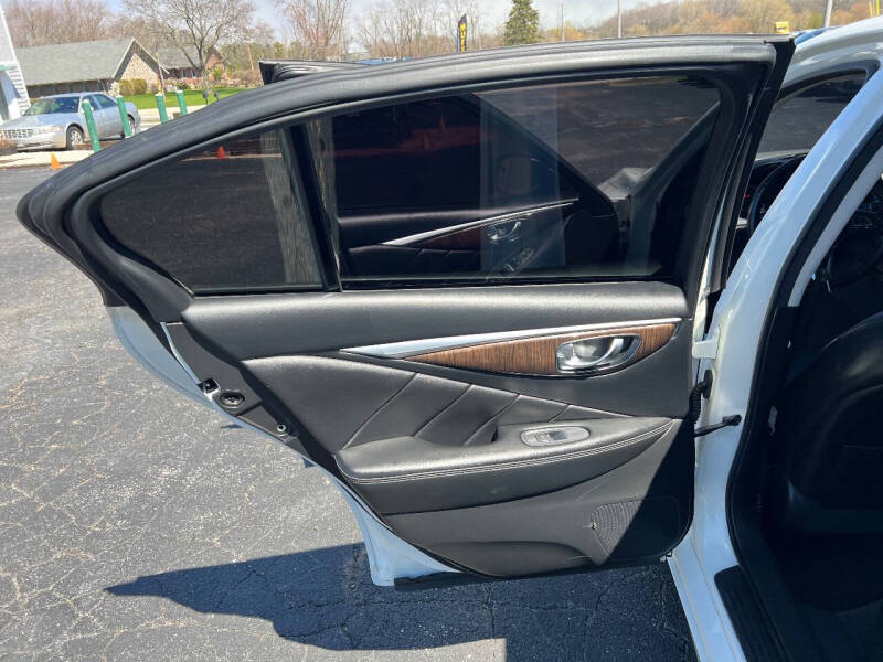 2018 Infiniti Q50 3.0T Luxe