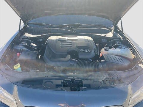 2022 Chrysler 300 Touring L