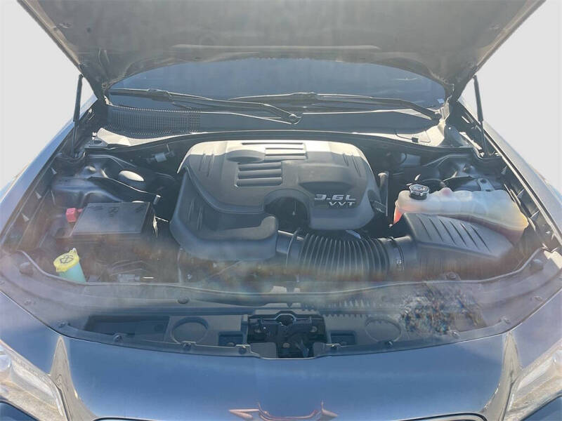 2022 Chrysler 300 Touring L