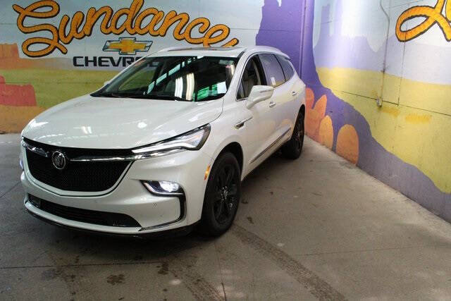 Used 2024 Buick Enclave Essence with VIN 5GAEVAKW9RJ103327 for sale in Grand Ledge, MI