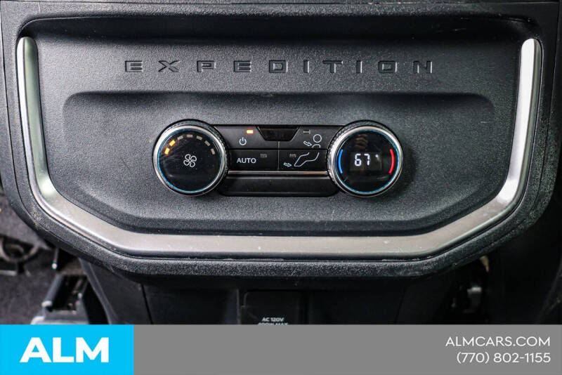 2025 Ford Expedition Active