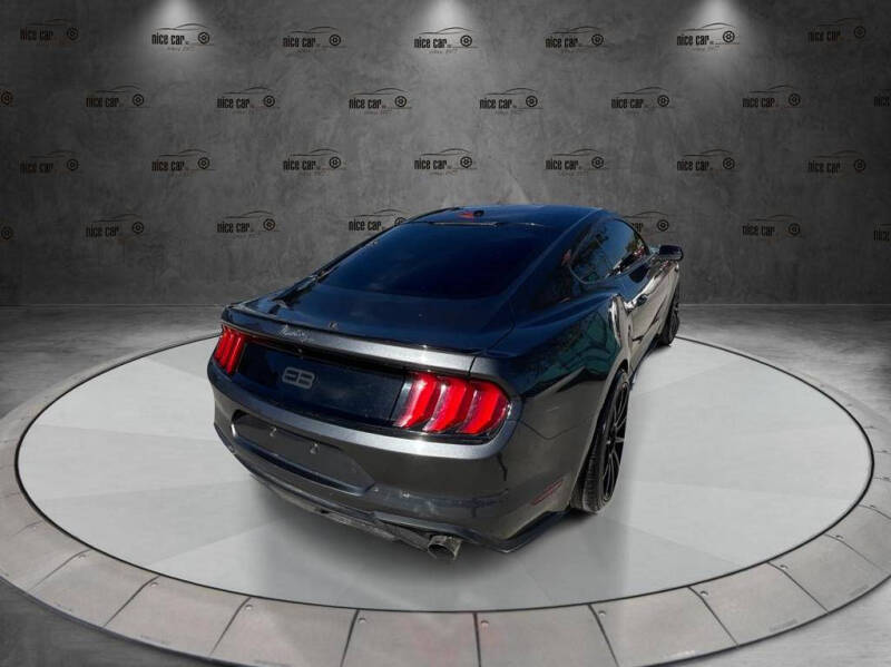 2019 Ford Mustang