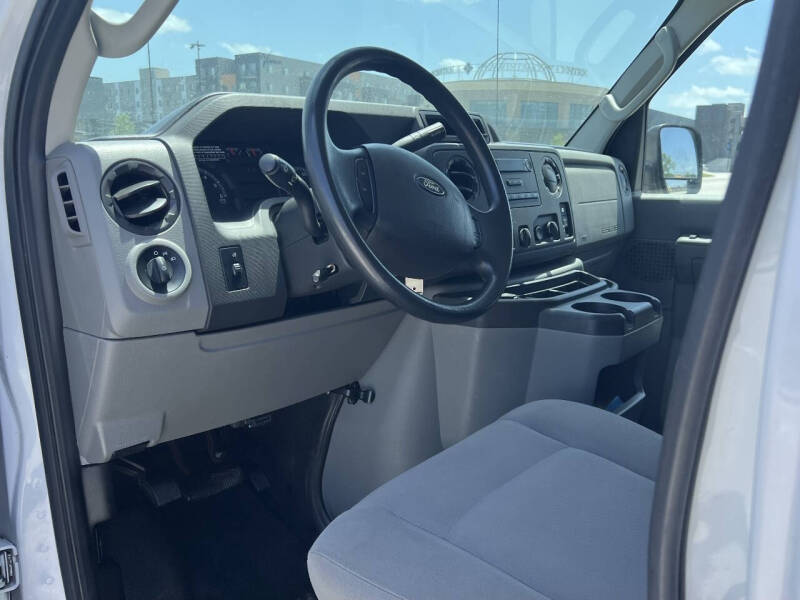 2014 Ford E-Series