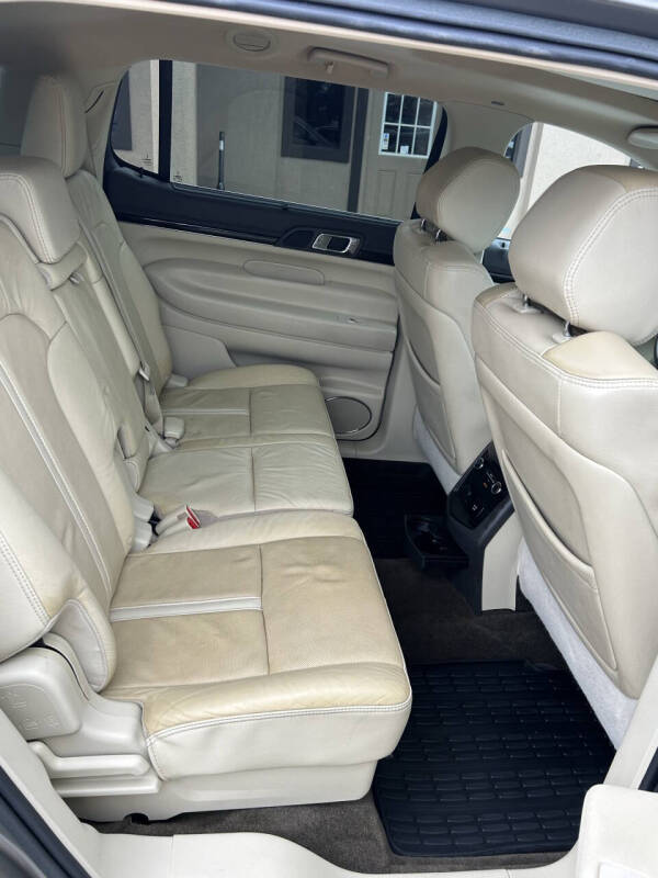 2016 Lincoln MKT EcoBoost
