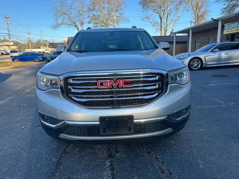 2017 GMC Acadia SLE-2