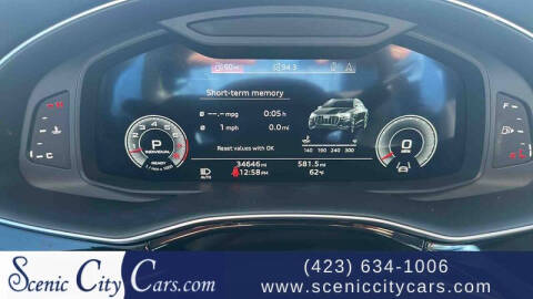 2022 Audi Q8 quattro Premium Plus 55 TFSI